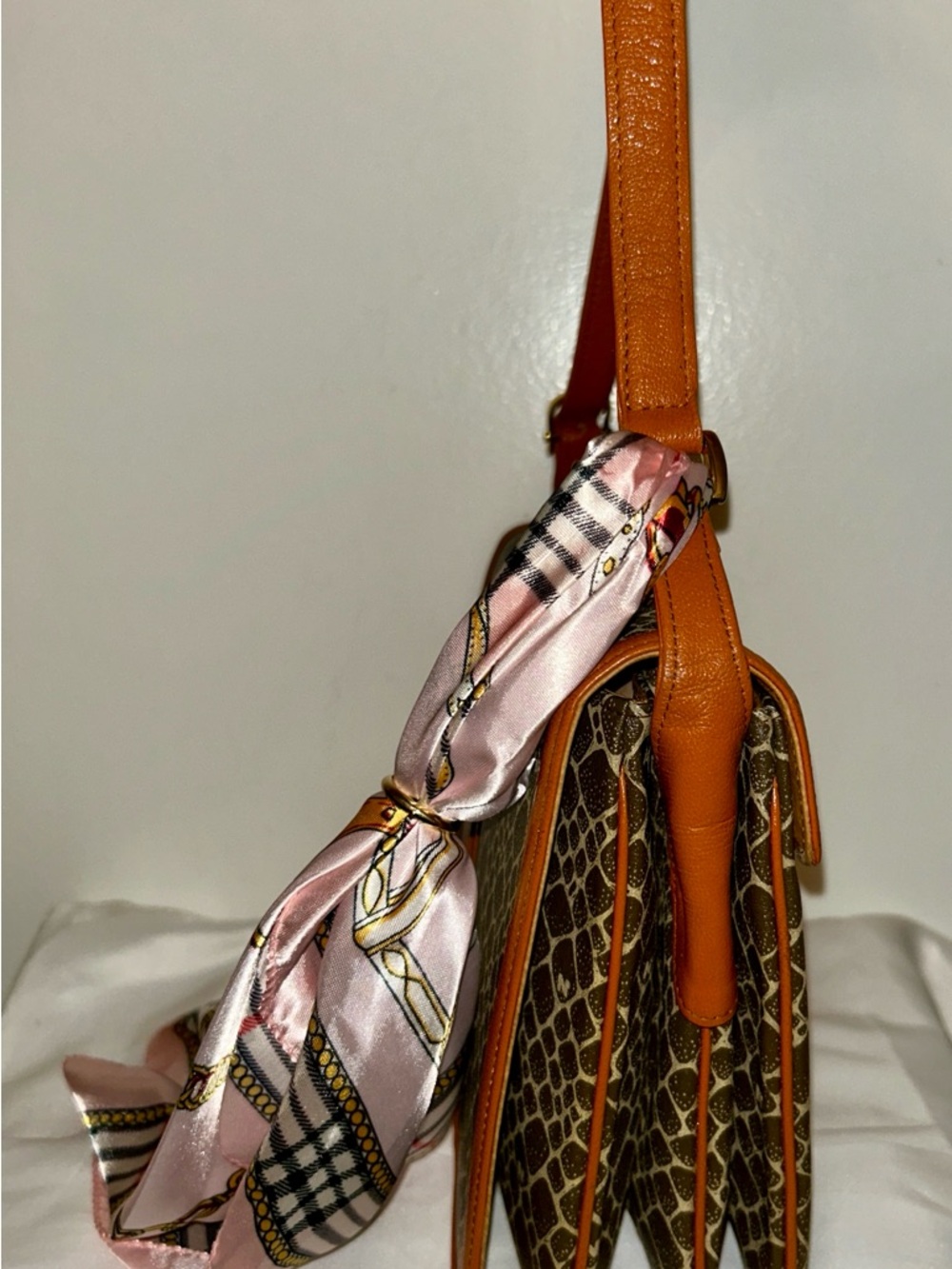 Nina Ricci Brown & Tan Patterned Canvas Satchel with Gold 'N' Logo - Picture 4 of 8